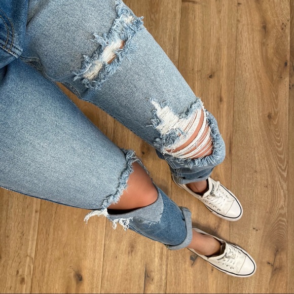 MRSALLIEXO— SOLD OUT - Picture 5 of 10